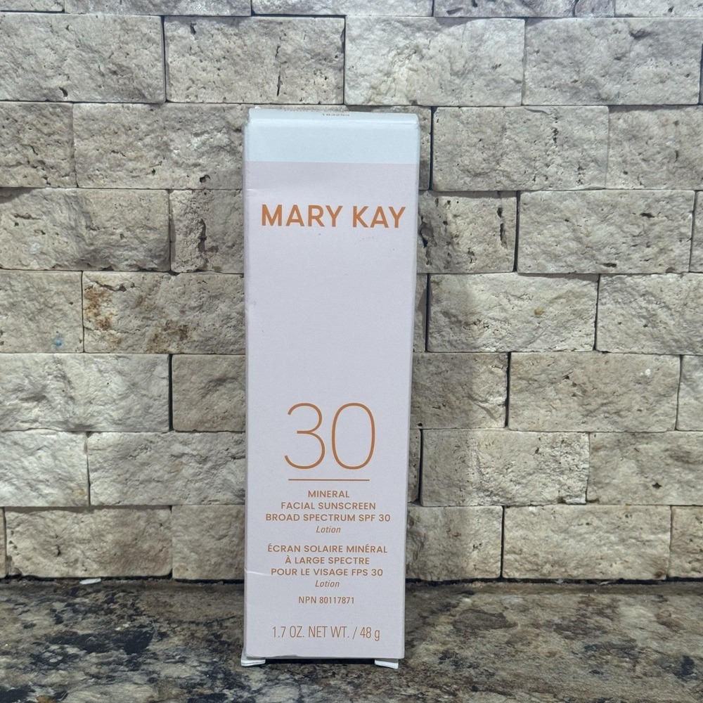 Mary Kay Mineral Facial Sunscreen Broad Spectrum SPF 30‎ 1.7 oz / 48 G NIB